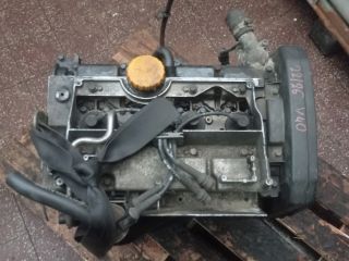 bontott VOLVO V40 Motor (Fűzött blokk hengerfejjel)