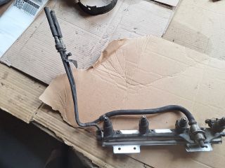 bontott VOLVO V40 Porlasztó Sor / Híd