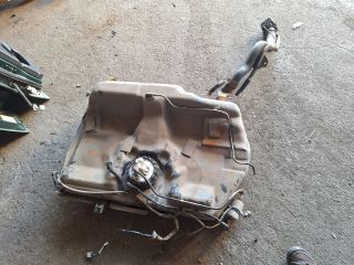 bontott VOLVO V40 Tank