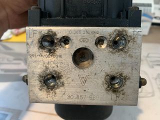 bontott VOLVO V40 ABS Kocka