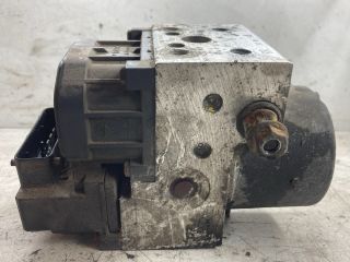 bontott VOLVO V40 ABS Kocka