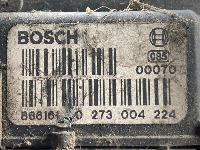 bontott VOLVO V40 ABS Kocka