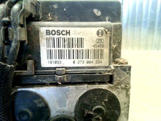 bontott VOLVO V40 ABS Kocka