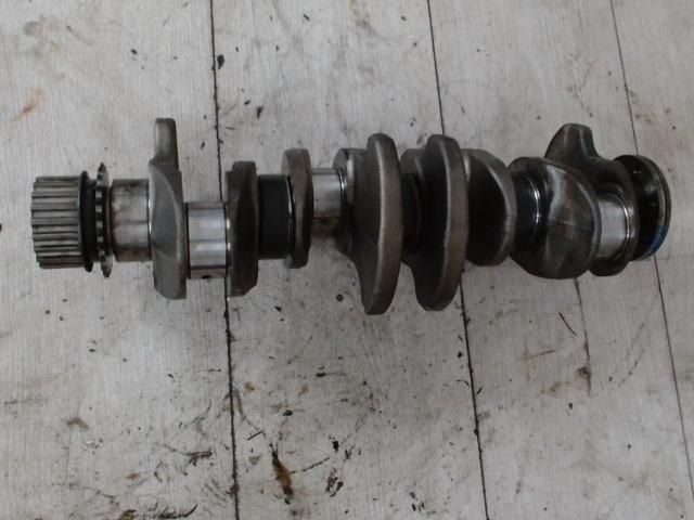 bontott VOLVO V40 Főtengely Csapágysorral