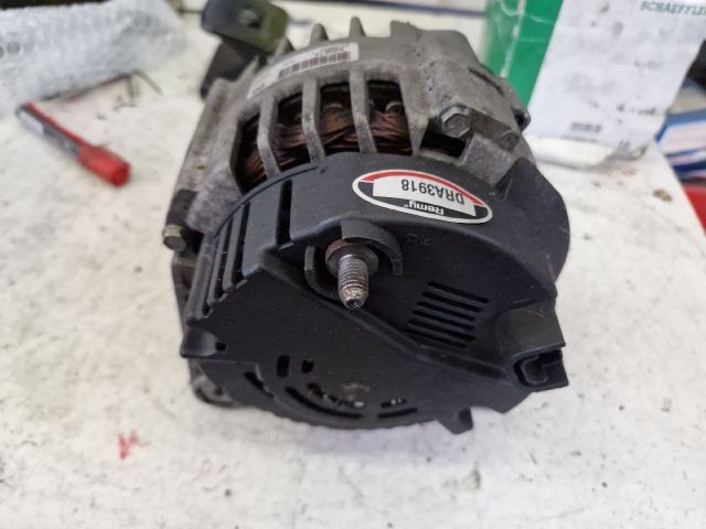 bontott VOLVO V40 Generátor