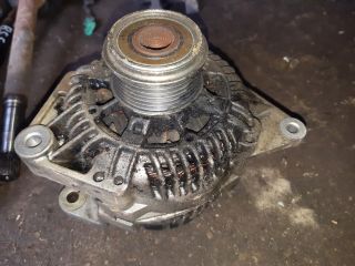 bontott VOLVO V40 Generátor