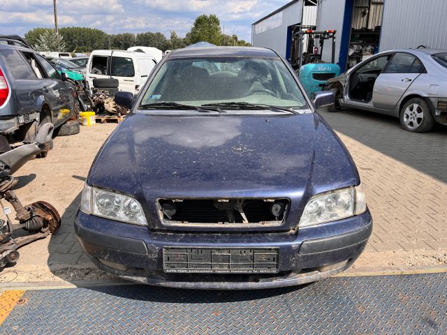 bontott VOLVO V40 Jobb első Lengőkar