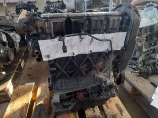 bontott VOLVO V40 Motor (Fűzött blokk hengerfejjel)