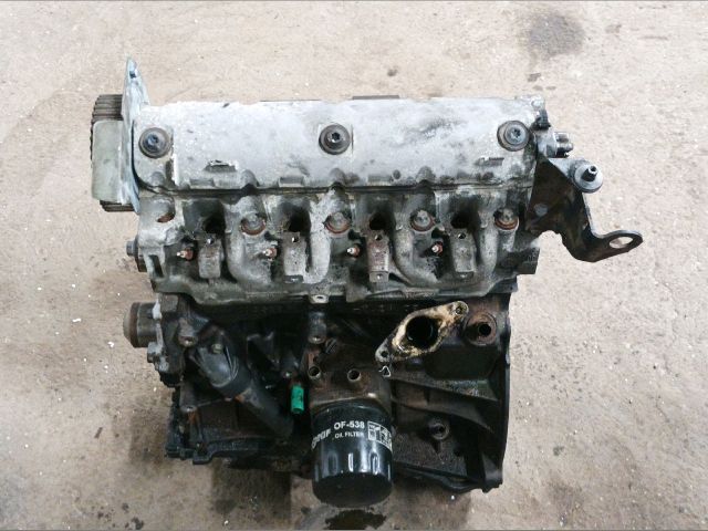 bontott VOLVO V40 Motor (Fűzött blokk hengerfejjel)