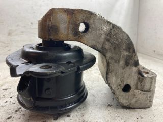 bontott VOLVO V40 Motor Tartó Bak (Pozíciófüggetlen)