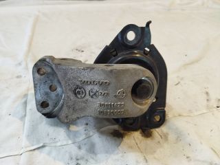bontott VOLVO V40 Motor Tartó Bak (Pozíciófüggetlen)