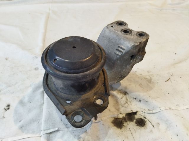 bontott VOLVO V40 Motor Tartó Bak (Pozíciófüggetlen)