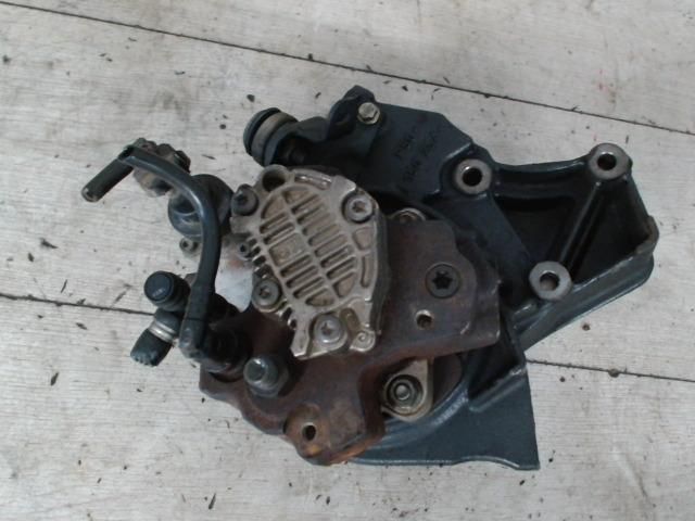 bontott VOLVO V40 Nagynyomású Szivattyú