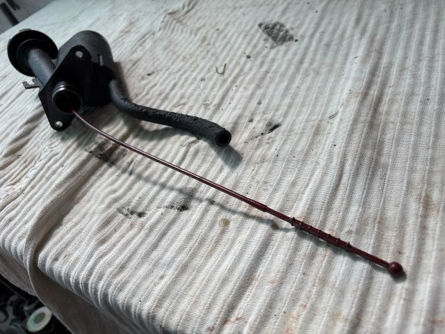 bontott VOLVO V40 Nívópálca