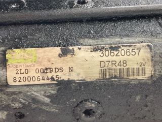 bontott VOLVO V40 Önindító