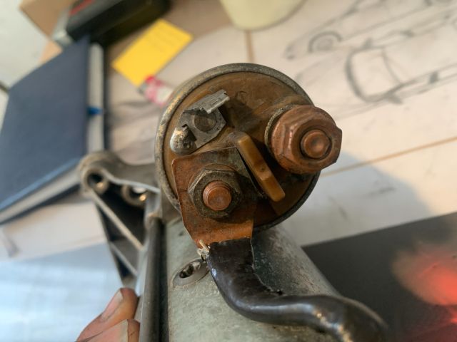 bontott VOLVO V40 Önindító