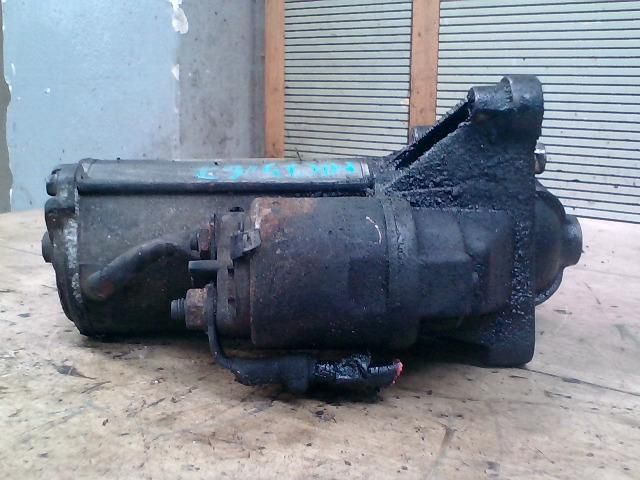 bontott VOLVO V40 Önindító