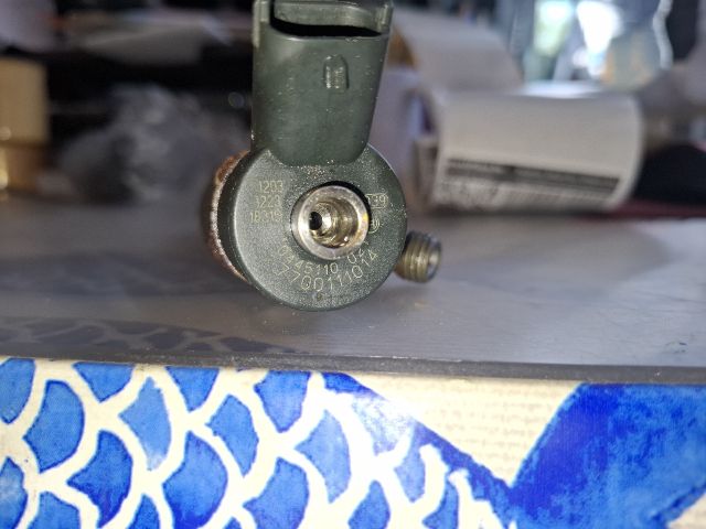 bontott VOLVO V40 Porlasztó (1 db)