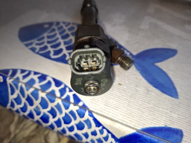 bontott VOLVO V40 Porlasztó (1 db)