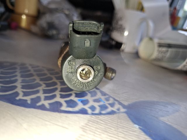 bontott VOLVO V40 Porlasztó (1 db)