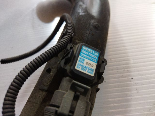 bontott VOLVO V40 Turbócső