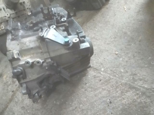 bontott VOLVO V40 Váltó (Mechanikus)