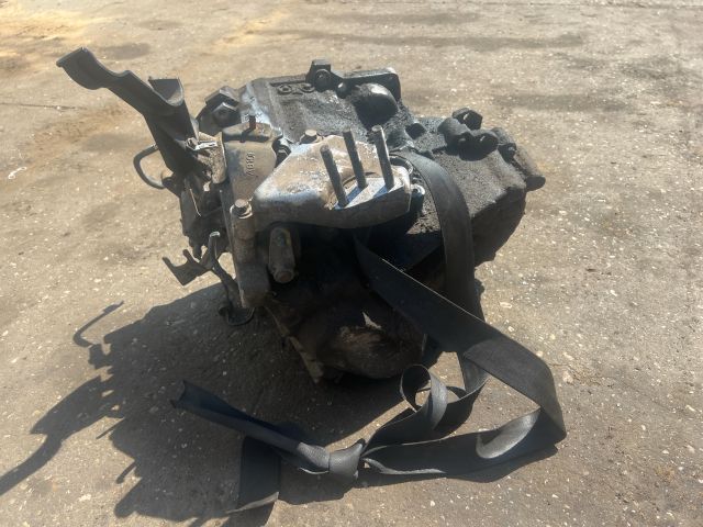 bontott VOLVO V40 Váltó (Mechanikus)