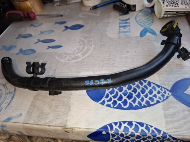 bontott VOLVO V40 Vízcső