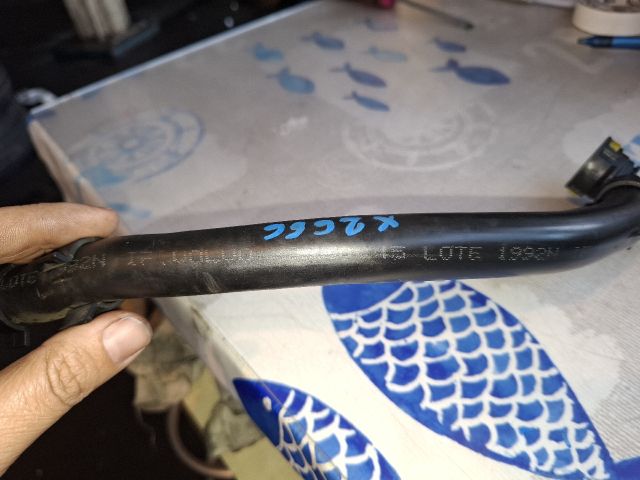 bontott VOLVO V40 Vízcső