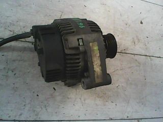 bontott VOLVO V40 Generátor