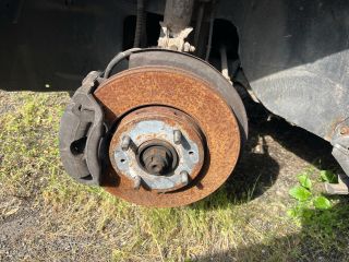 bontott VOLVO V40 Bal első Csonkállvány Kerékaggyal