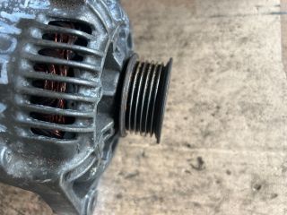 bontott VOLVO V40 Generátor