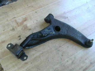 bontott VOLVO V40 Jobb első Lengőkar