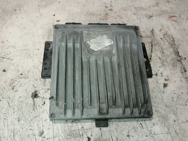 bontott VOLVO V40 Motorvezérlő