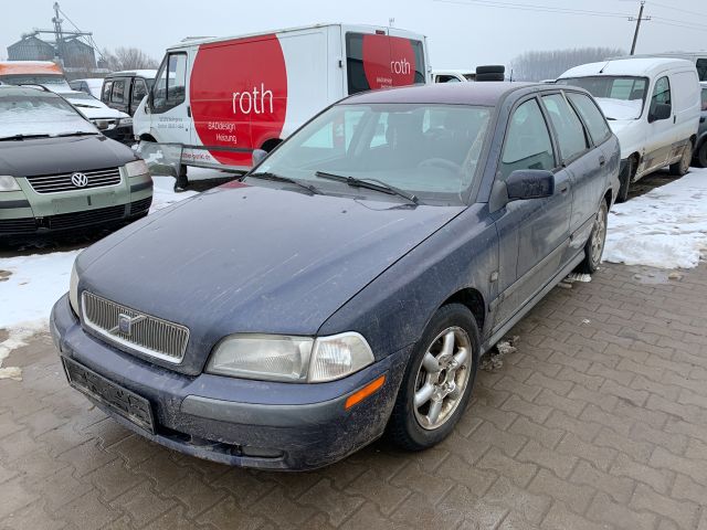 bontott VOLVO V40 Porlasztó Sor / Híd