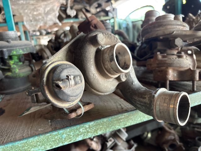 bontott VOLVO V40 Turbó