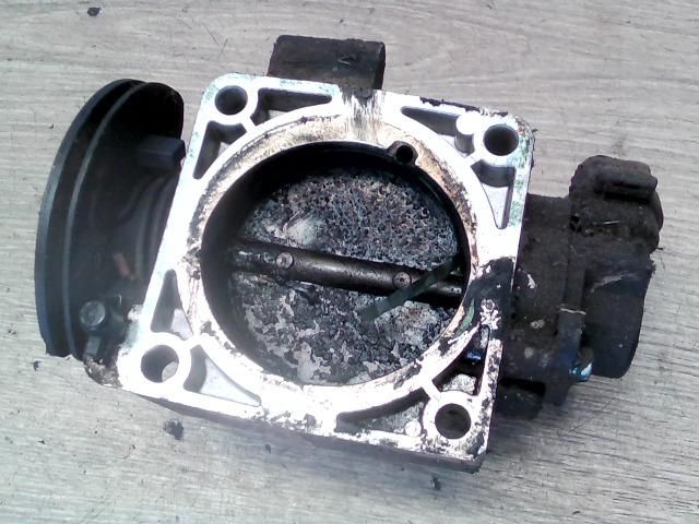 bontott VOLVO V40 Fojtószelep (Mechanikus)