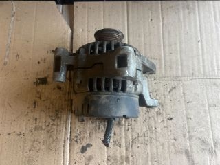 bontott VOLVO V40 Generátor