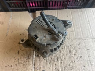 bontott VOLVO V40 Generátor
