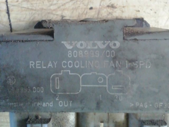 bontott VOLVO V40 Hűtőventilátor Relé