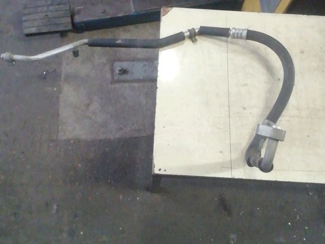 bontott VOLVO V40 Klíma Cső