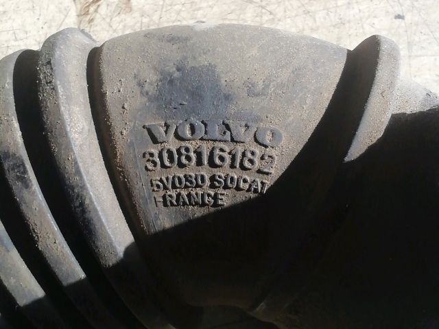 bontott VOLVO V40 Légbeömlő Cső