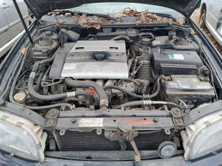 bontott VOLVO V40 Motor (Fűzött blokk hengerfejjel)