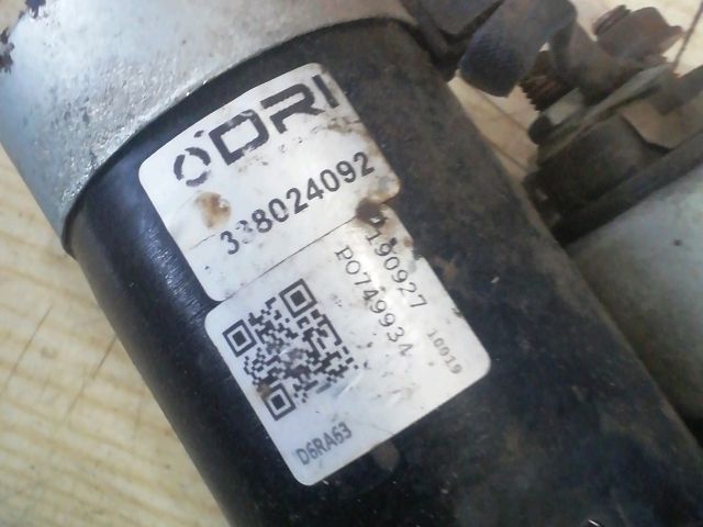 bontott VOLVO V40 Önindító