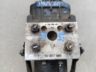 bontott VOLVO V40 ABS Kocka