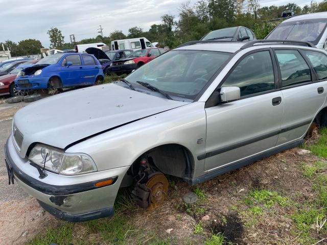 bontott VOLVO V40 Bal első Gólyaláb (Lengécsillapító, Rugó)