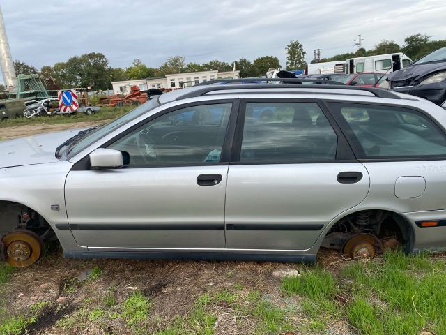 bontott VOLVO V40 Bal első Gólyaláb (Lengécsillapító, Rugó)