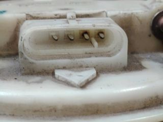 bontott VOLVO V40 Üzemanyag Szivattyú