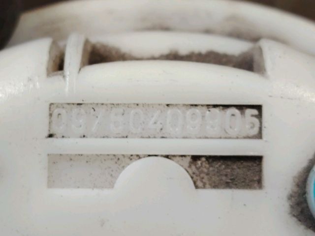 bontott VOLVO V40 Üzemanyag Szivattyú