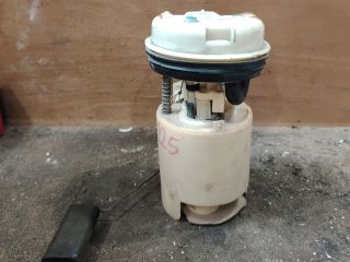 bontott VOLVO V40 Üzemanyag Szivattyú